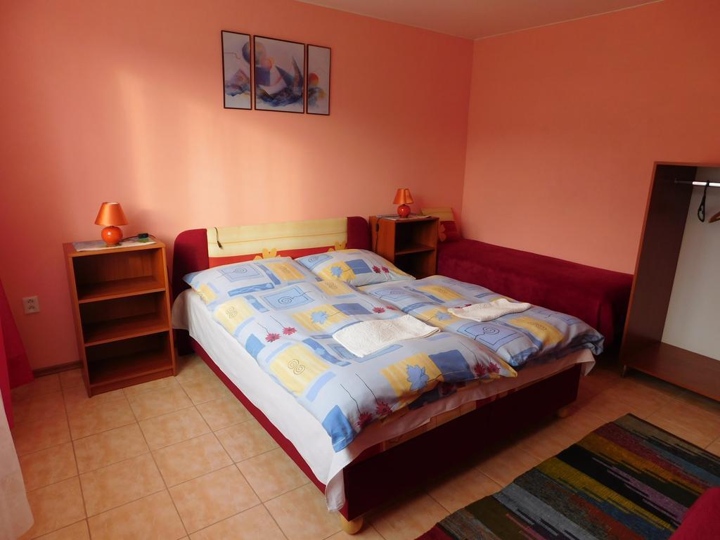 Apartmany Tania Zavazna Poruba ภายนอก รูปภาพ